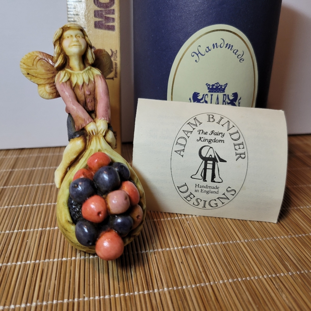 Adam Binder Berry Fairy Vintage Box Harmony Kingdom Artist Rare Piece